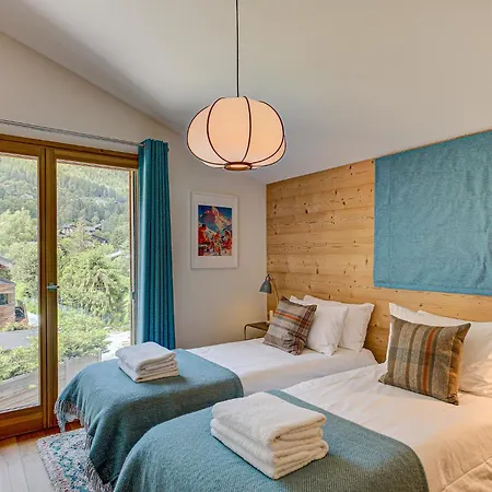 Arve, Alpes Agency, Chamonix, Sleeps 10 シャレー *