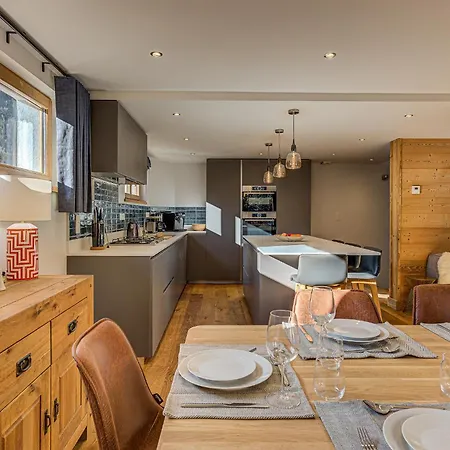 샬레 Arve, Alpes Agency, Chamonix, Sleeps 10 샤모니