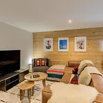 Arve, Alpes Agency, Chamonix, Sleeps 10 *