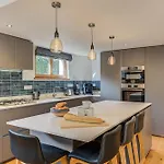 Arve, Alpes Agency, Chamonix, Sleeps 10 Chamonix