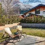 Arve, Alpes Agency, Chamonix, Sleeps 10 Chalet
