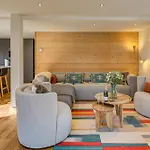 Arve, Alpes Agency, Chamonix, Sleeps 10 Chalet