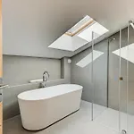 Arve, Alpes Agency, Chamonix, Sleeps 10 * Chamonix