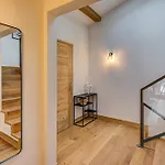 Chalet Arve, Alpes Agency, Chamonix, Sleeps 10