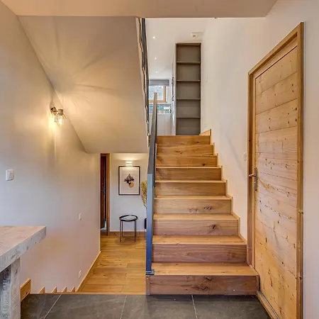 Arve, Alpes Agency, Chamonix, Sleeps 10 Chalet Chamonix