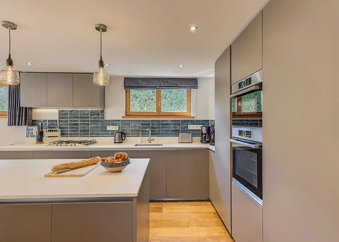 Chalet Arve - Alpes Travel - - Sleeps 10 *