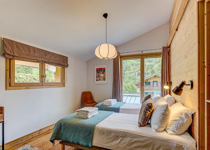 Arve, Alpes Agency, Chamonix, Sleeps 10 Chamonix