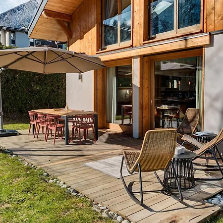 Arve, Alpes Agency, Chamonix, Sleeps 10 Chalet Chamonix