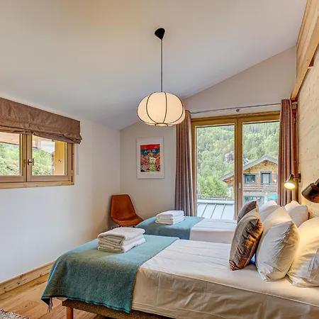 Arve, Alpes Agency, Chamonix, Sleeps 10 Шамоні