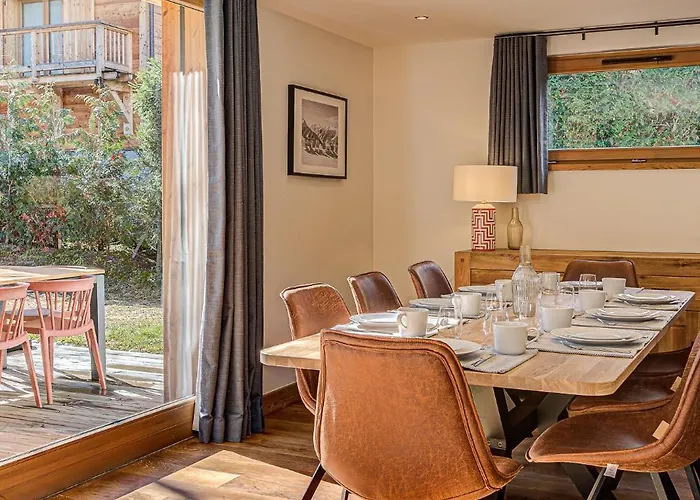 Arve, Alpes Agency, Chamonix, Sleeps 10 *