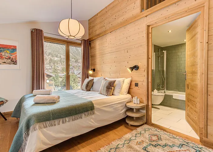 Arve, Alpes Agency, Chamonix, Sleeps 10 Chalet Chamonix