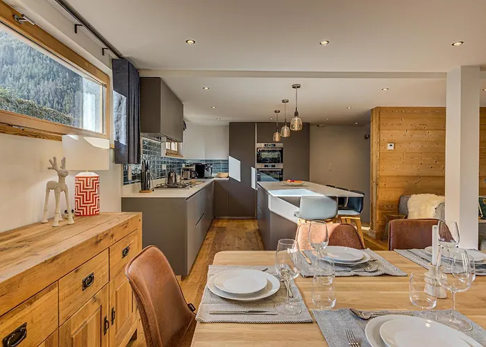 Chalet Arve, Alpes Agency, Chamonix, Sleeps 10 Chamonix